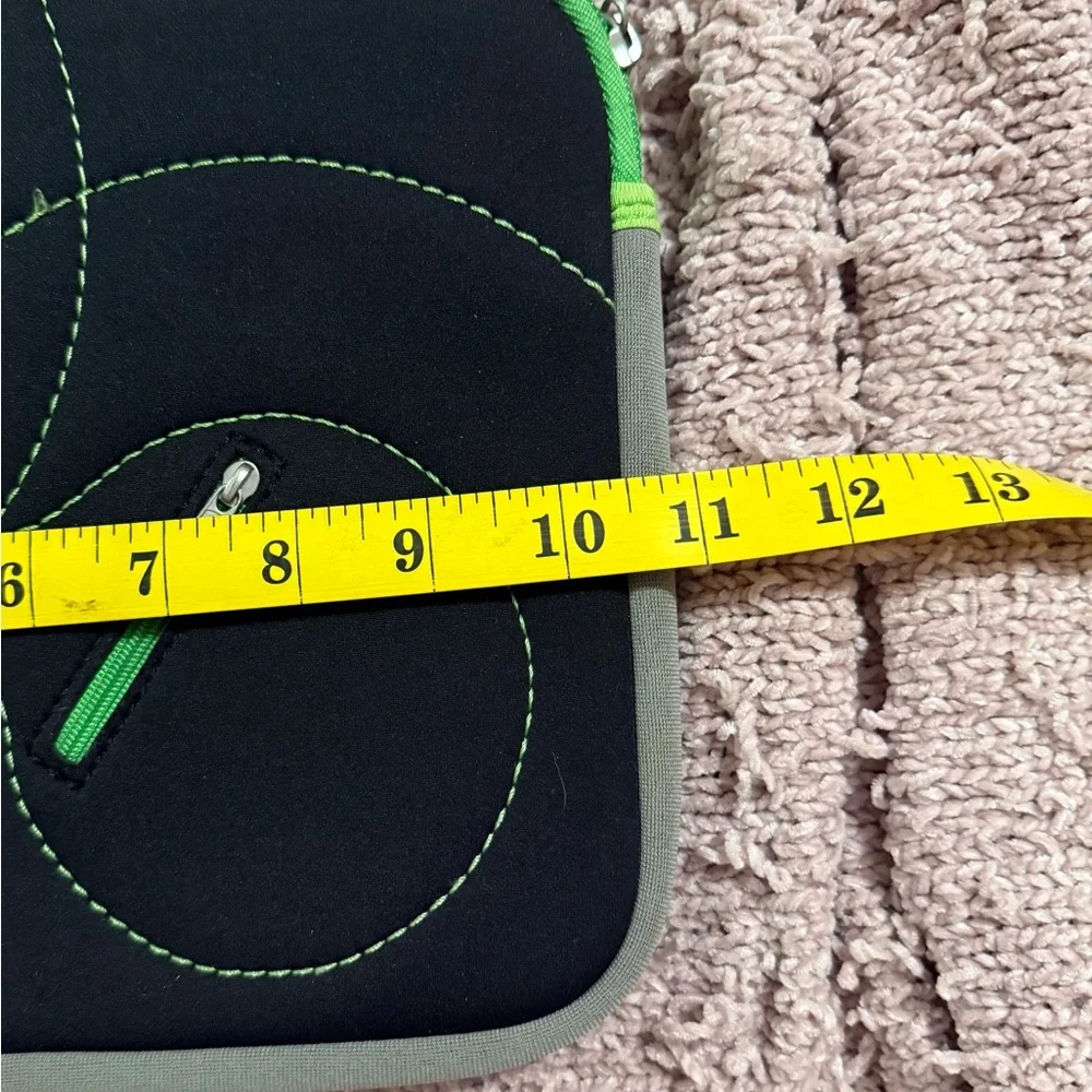LooptWorks Green and Black Tablet Sleeve